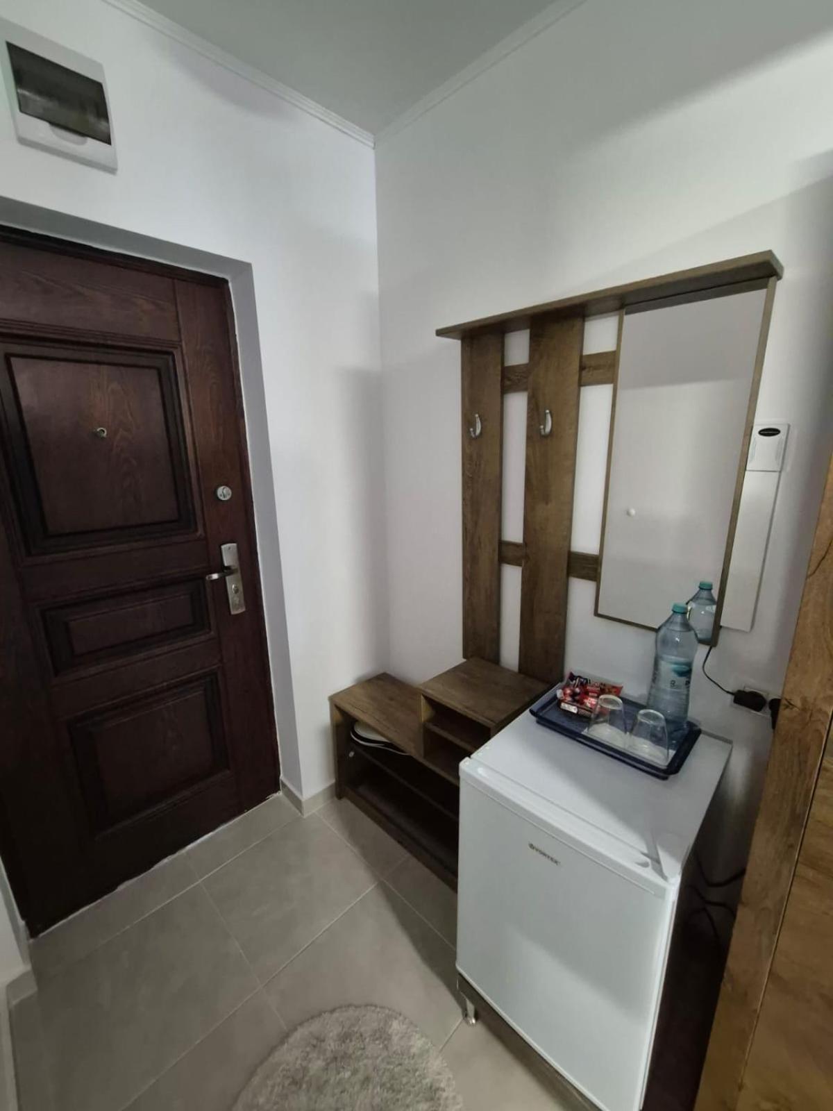 Studio Saturn Dış mekan fotoğraf